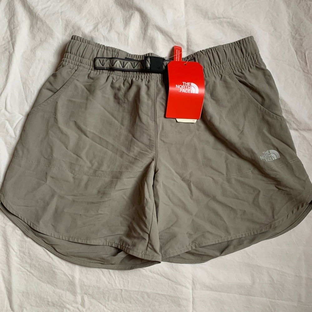 BRAND NEW The North Face Class v Hike Shorts